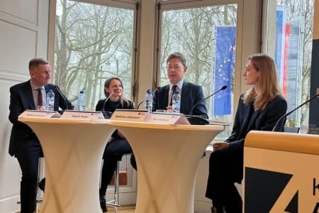 Highlighting the importance of close EU-US trade relations